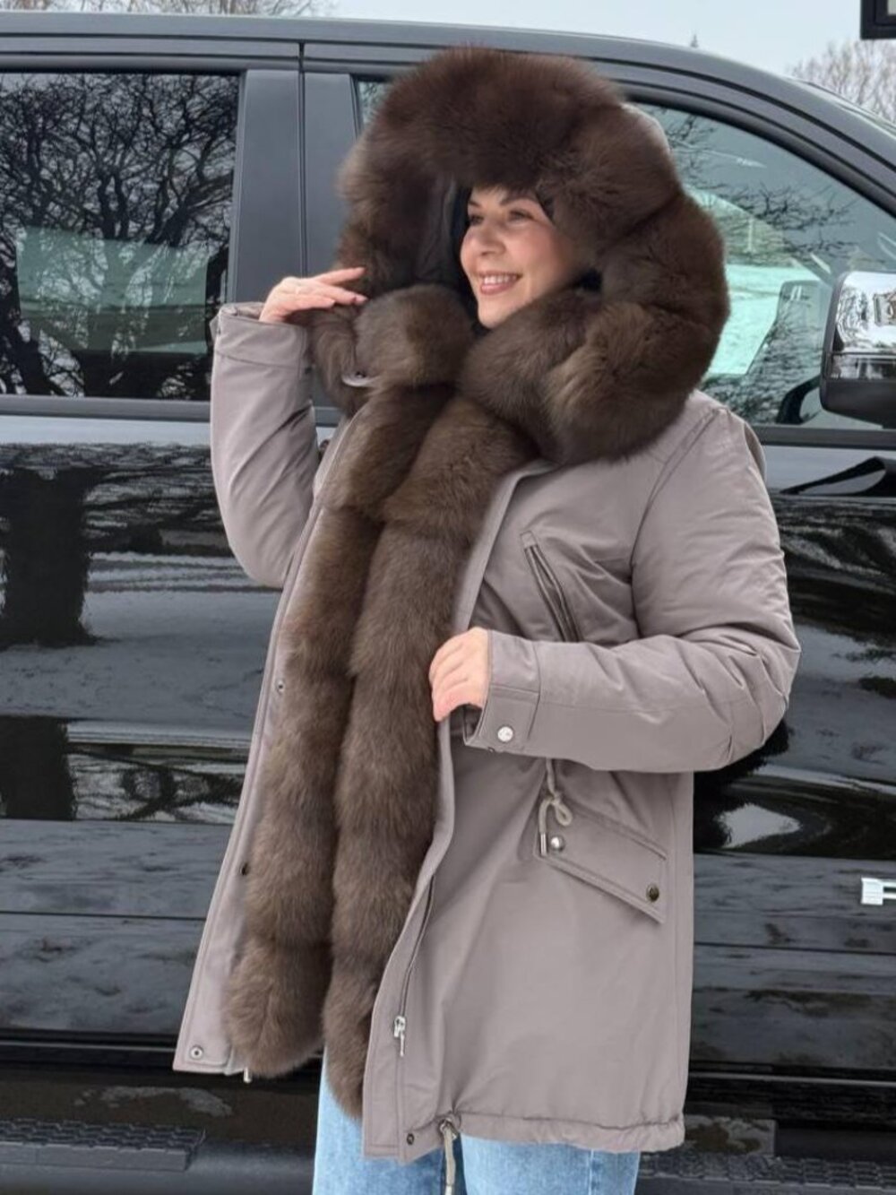 Women's Winter Parka with Real Fox Fur, Heavy Duty Winter Jacket - Picture 5 of 9